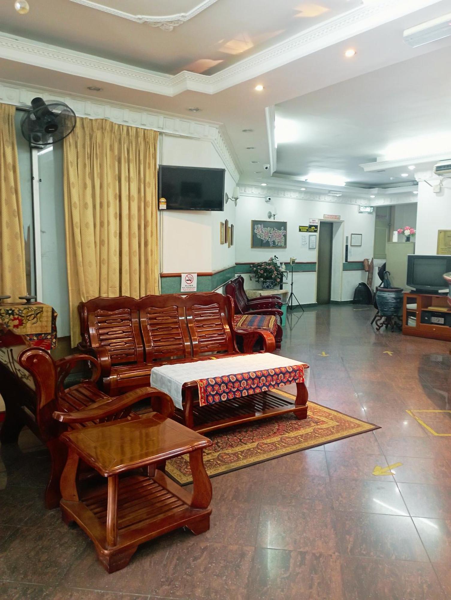 Suria Hotel Sdn Bhd كوتا بْهارو المظهر الخارجي الصورة