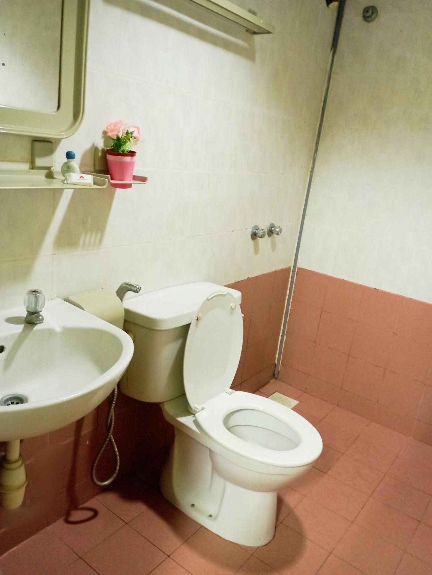 Suria Hotel Sdn Bhd كوتا بْهارو المظهر الخارجي الصورة